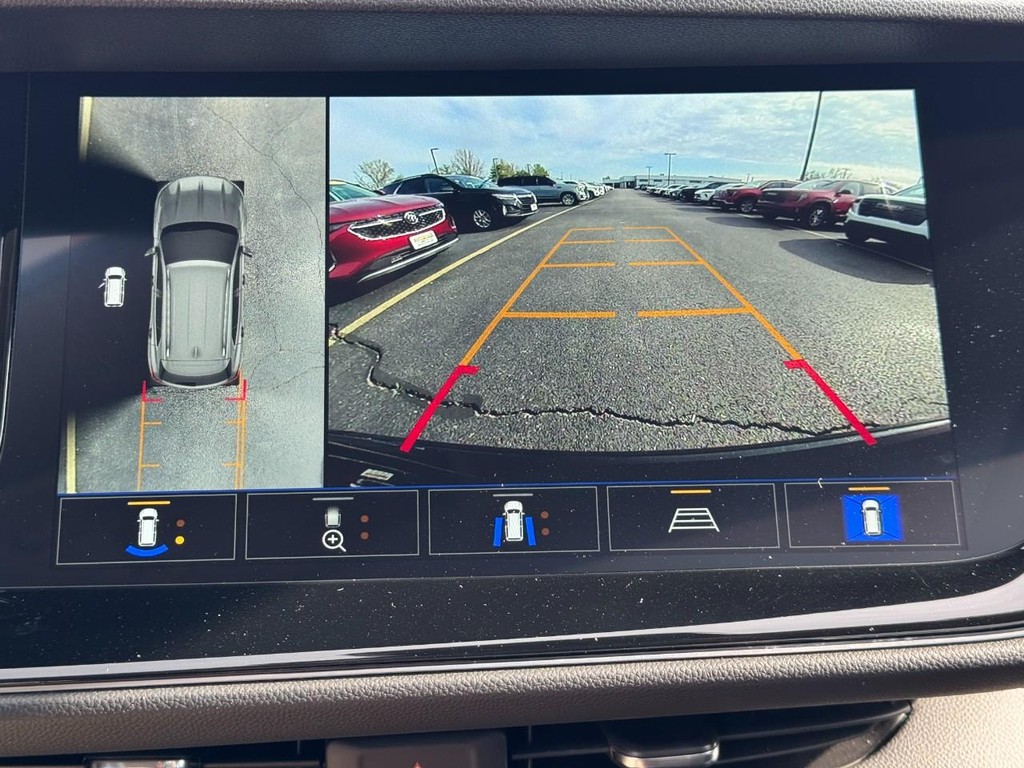 Buick Envision Vehicle Full-screen Gallery Image 21