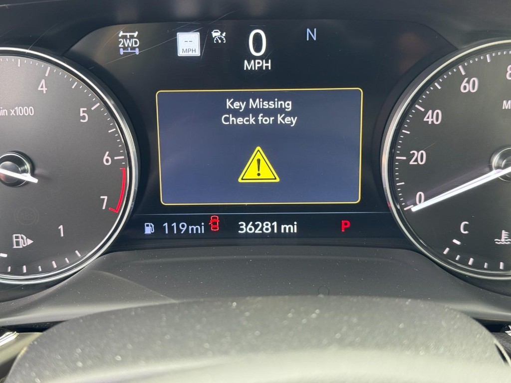Buick Envision Vehicle Full-screen Gallery Image 24