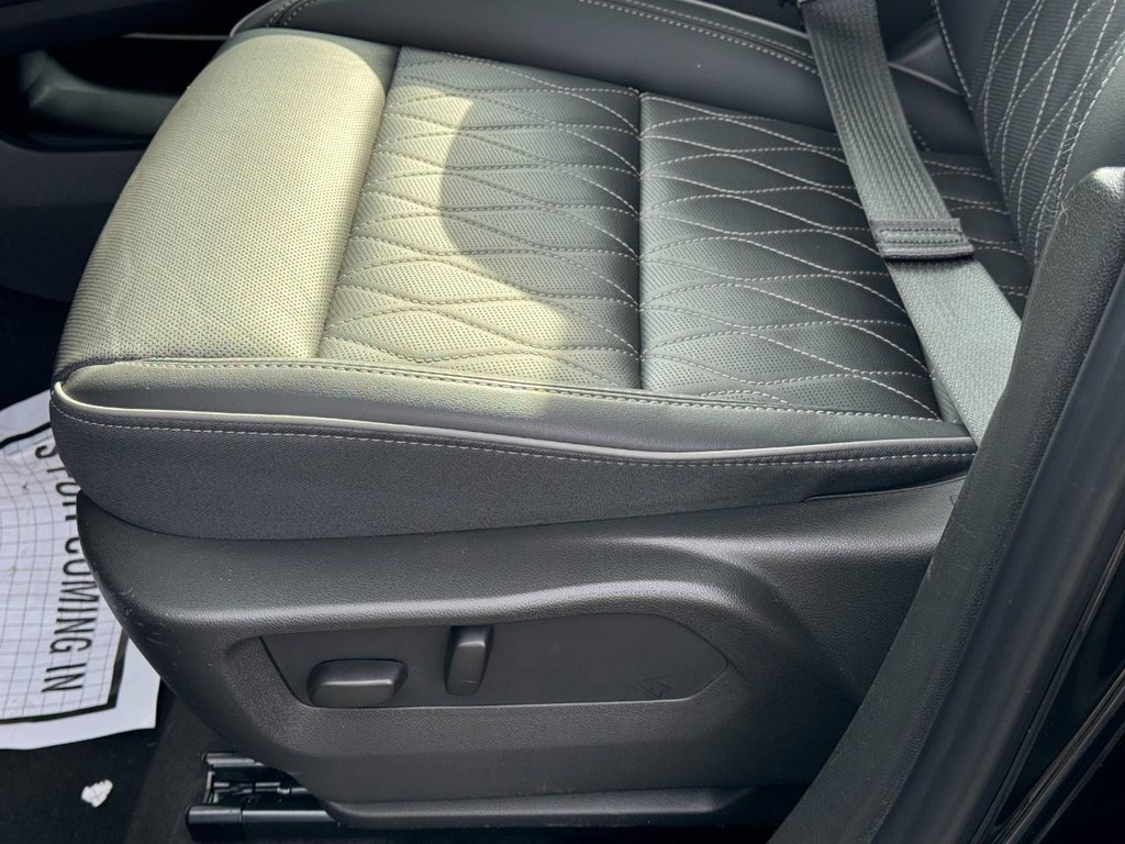 Buick Envision Vehicle Full-screen Gallery Image 27