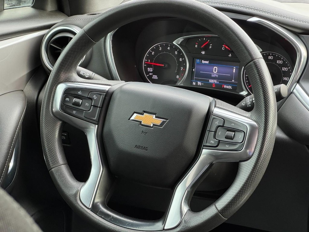 Chevrolet Blazer Vehicle Full-screen Gallery Image 12