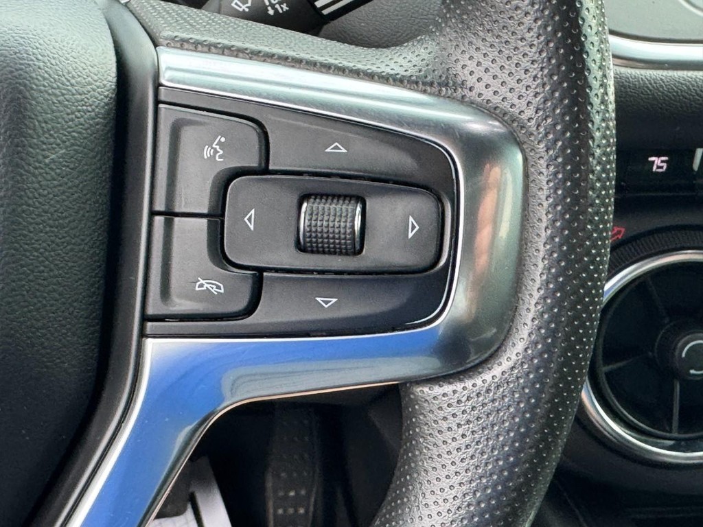 Chevrolet Blazer Vehicle Full-screen Gallery Image 18