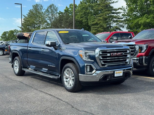 2019 GMC Sierra 4WD Crew Cab Standard Box SLT's photo