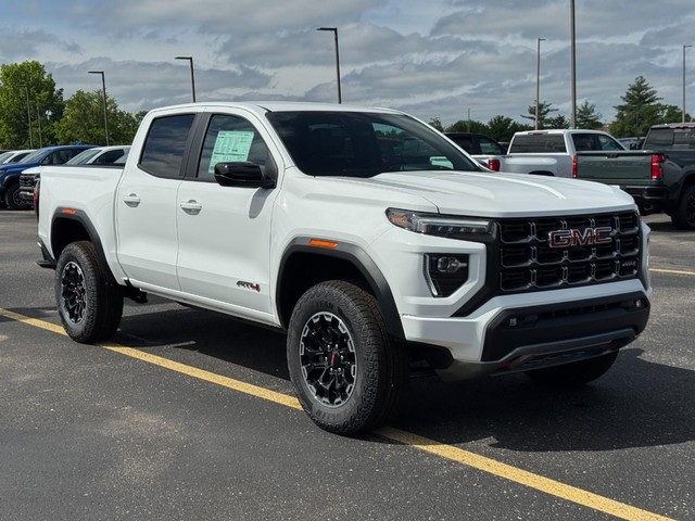 2026 GMC Canyon 4WD AT4 Crew Cab Short Box's photo