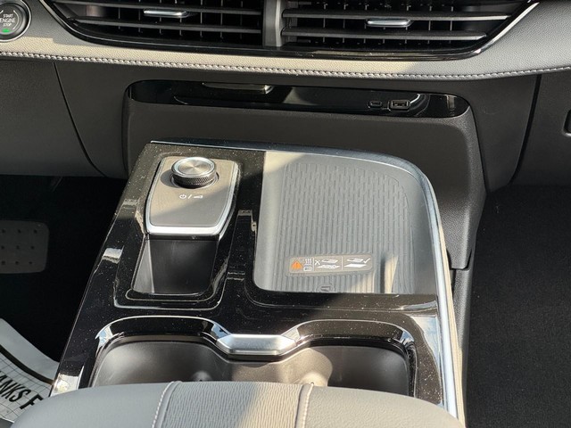 2026 Buick Enclave Sport Touring - Photo 10