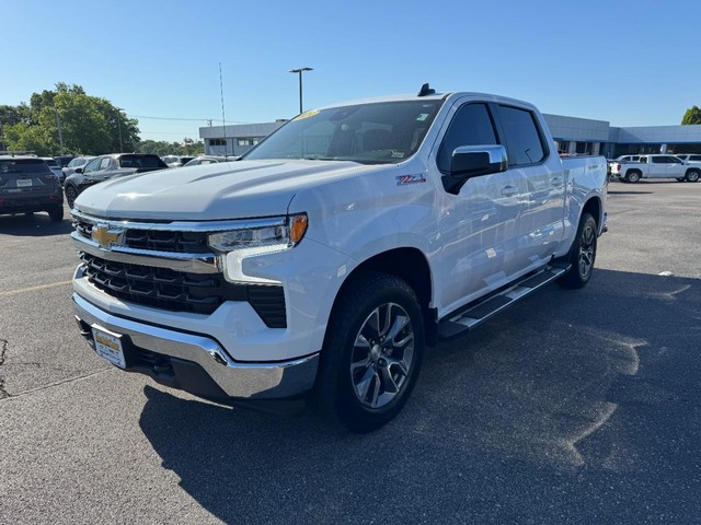 2024 Chevrolet Silverado 1500 LT - Photo 7