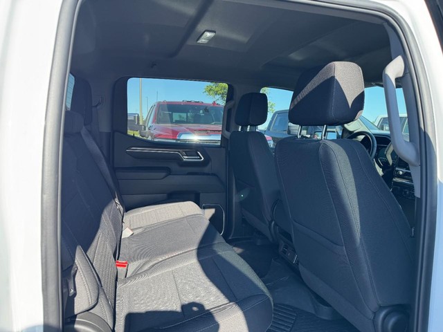 2024 Chevrolet Silverado 1500 LT - Photo 9