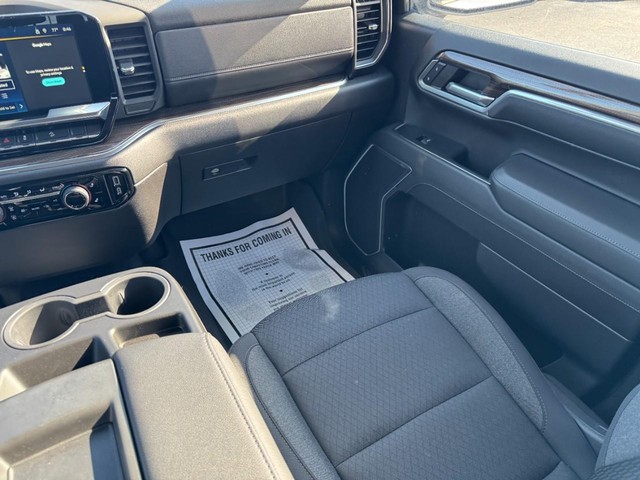 2024 Chevrolet Silverado 1500 LT - Photo 14