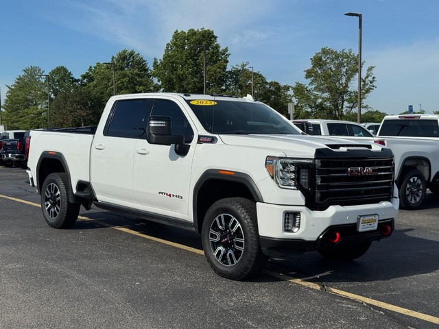 2023 GMC Sierra 4WD Crew Cab Standard Box AT4's photo