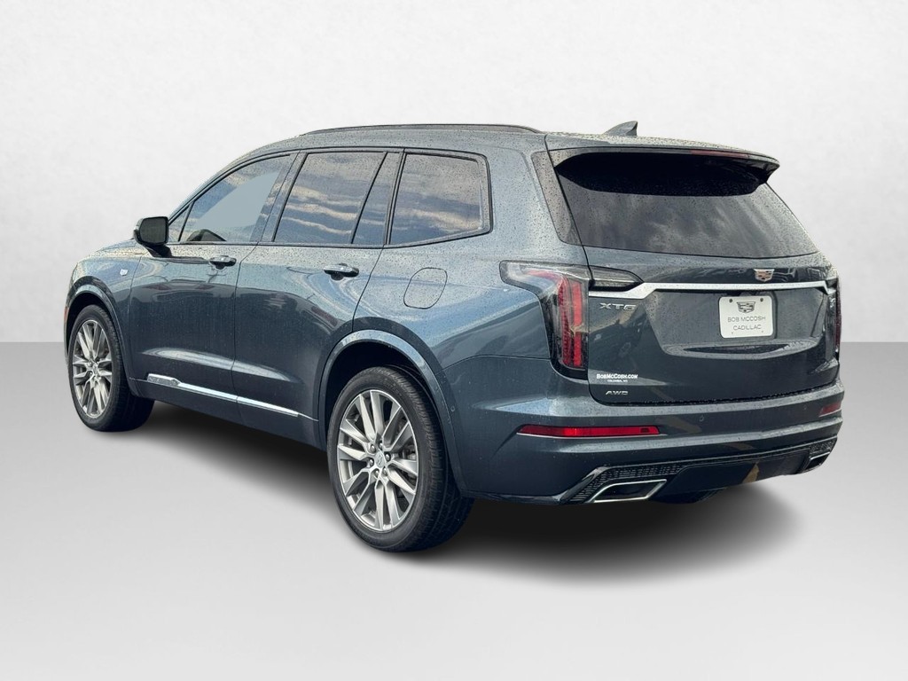 Cadillac XT6 Vehicle Full-screen Gallery Image 06