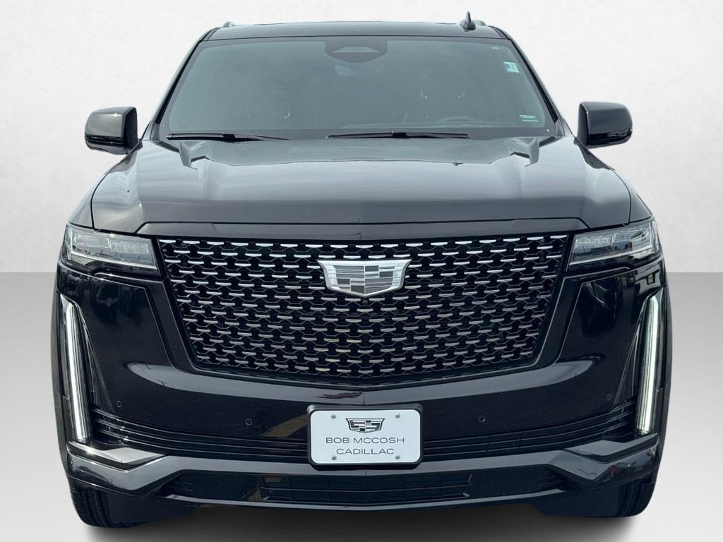 Cadillac Escalade Vehicle Full-screen Gallery Image 08