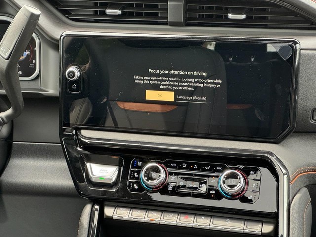 2026 GMC Sierra 2500HD AT4 - Photo 7