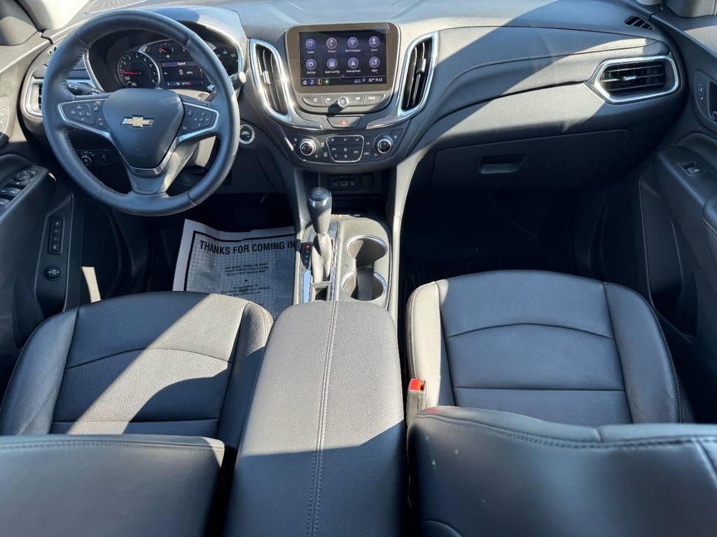 Chevrolet Equinox Vehicle Full-screen Gallery Image 11