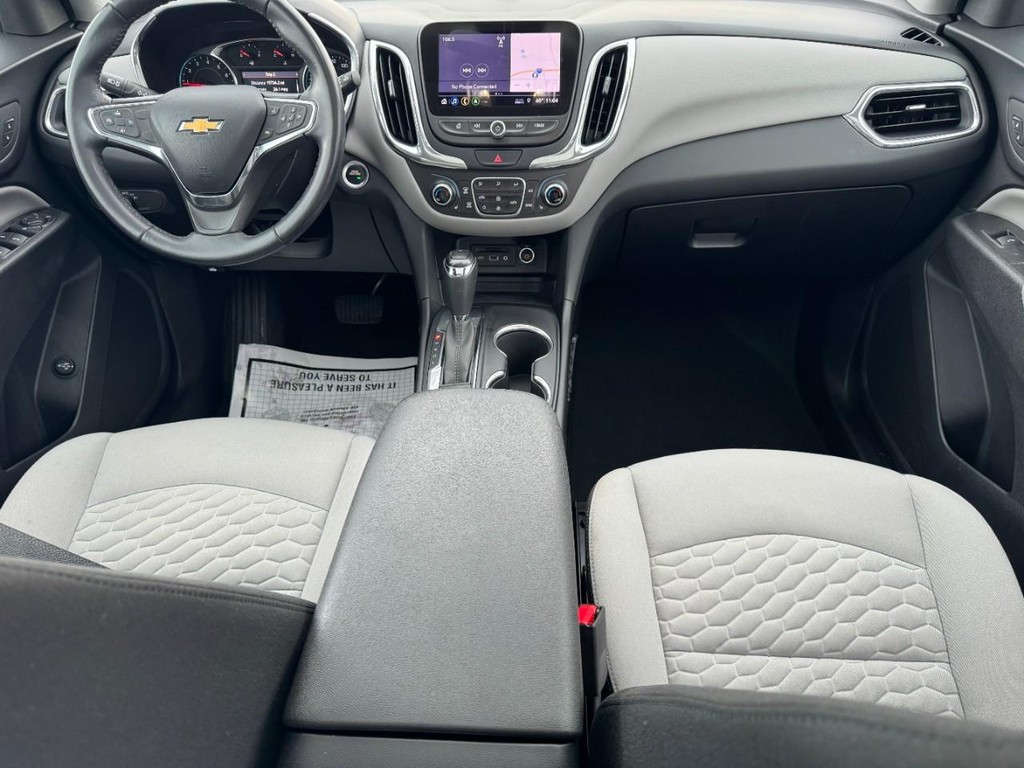 Chevrolet Equinox Vehicle Full-screen Gallery Image 11