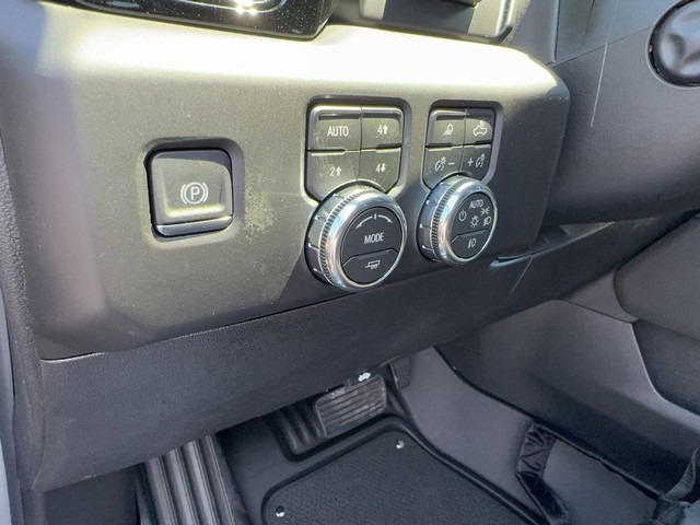 2026 GMC Sierra 1500 AT4 - Photo 13