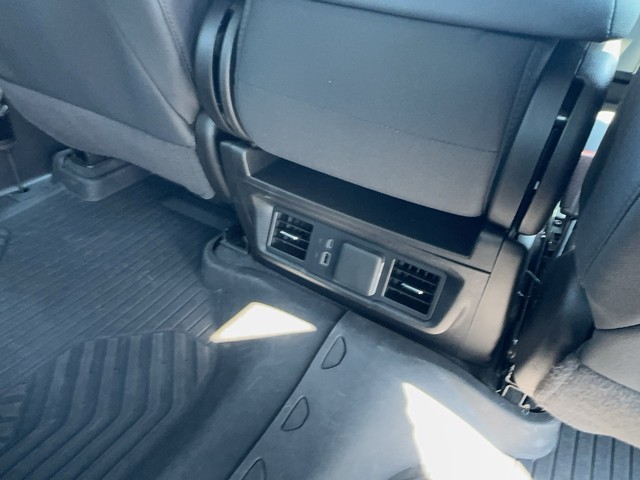 2024 Chevrolet Silverado 1500 LT - Photo 10