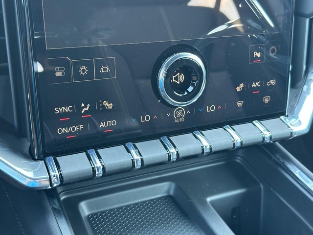 2026 GMC Acadia Elevation - Photo 13