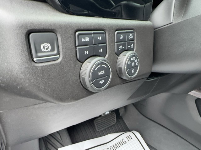 2024 Chevrolet Silverado 1500 LTZ - Photo 18