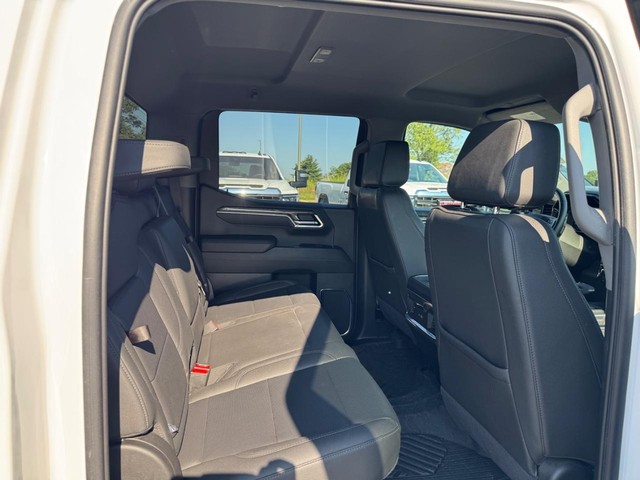 2025 Chevrolet Silverado 1500 LTZ - Photo 10