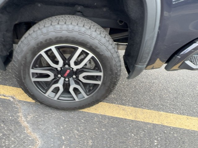 2022 GMC Sierra 1500 AT4 - Photo 6
