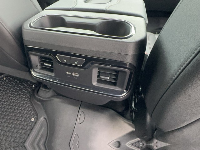 2022 GMC Sierra 1500 AT4 - Photo 10
