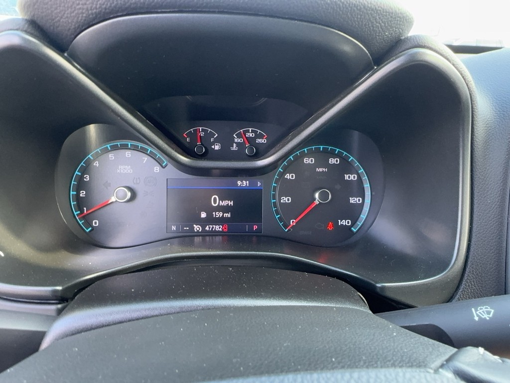 Chevrolet Colorado Vehicle Full-screen Gallery Image 21