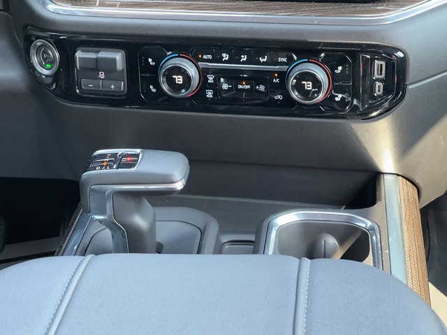 2023 Chevrolet Silverado 1500 RST - Photo 14