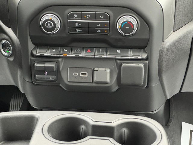 2024 Chevrolet Silverado 2500HD Custom - Photo 13