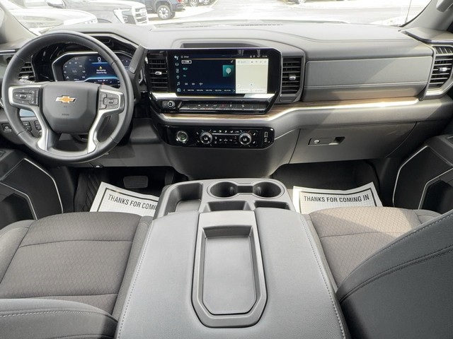 2024 Chevrolet Silverado 1500 LT - Photo 11