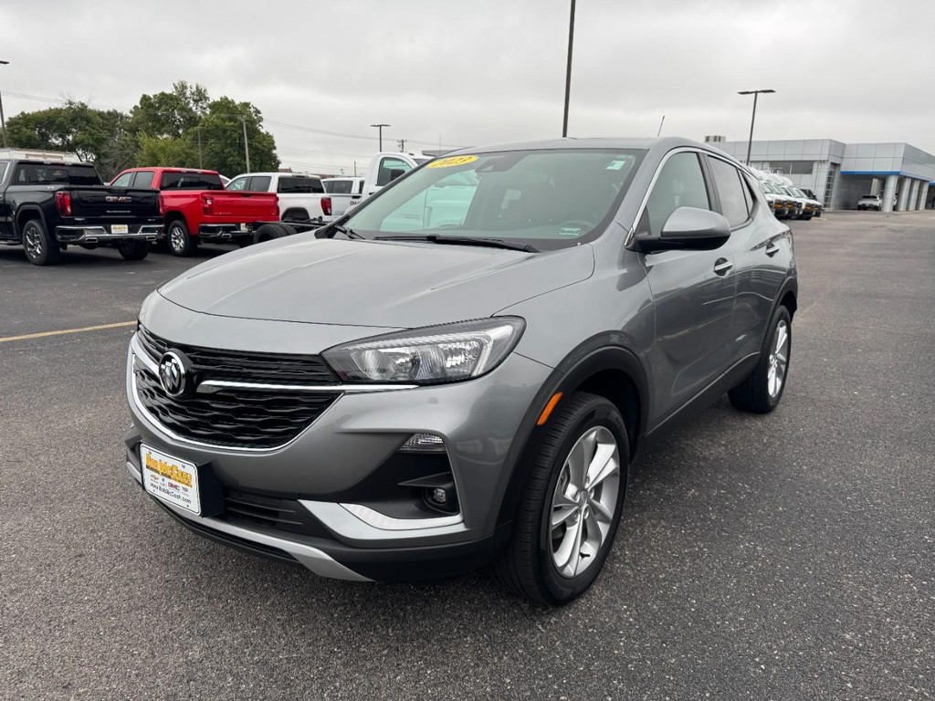 Buick Encore GX Vehicle Full-screen Gallery Image 08