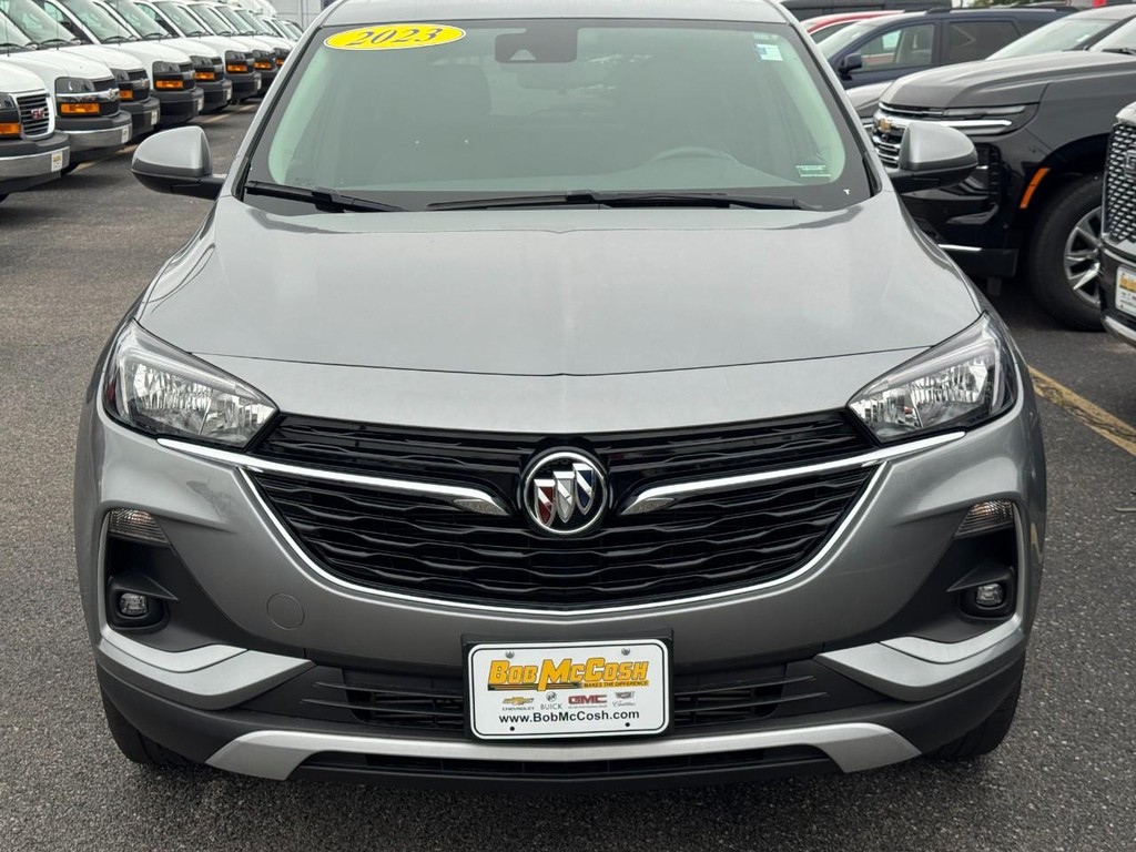 Buick Encore GX Vehicle Full-screen Gallery Image 09