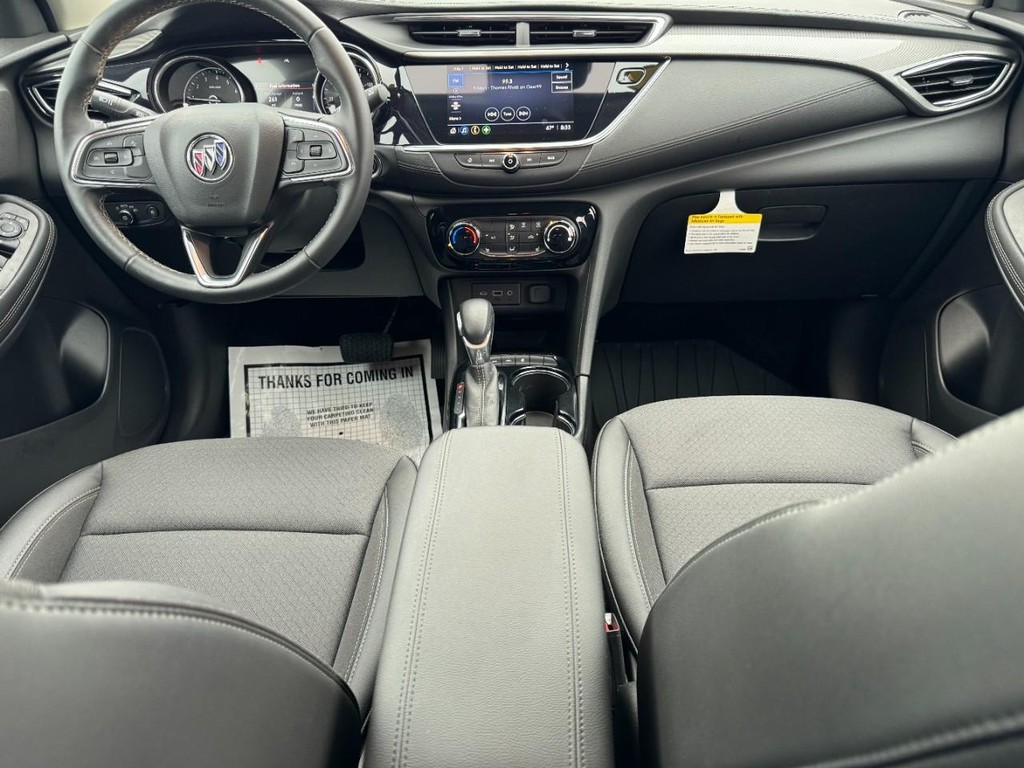 Buick Encore GX Vehicle Full-screen Gallery Image 11