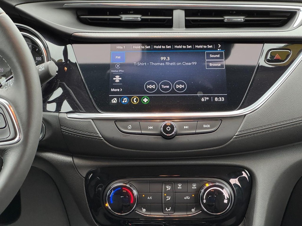 Buick Encore GX Vehicle Full-screen Gallery Image 13