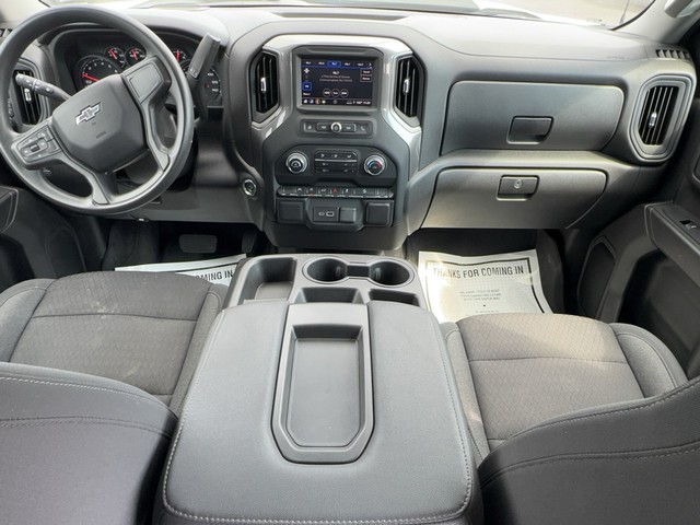 2024 Chevrolet Silverado 1500 Custom - Photo 11