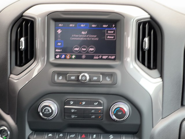2024 Chevrolet Silverado 1500 Custom - Photo 13