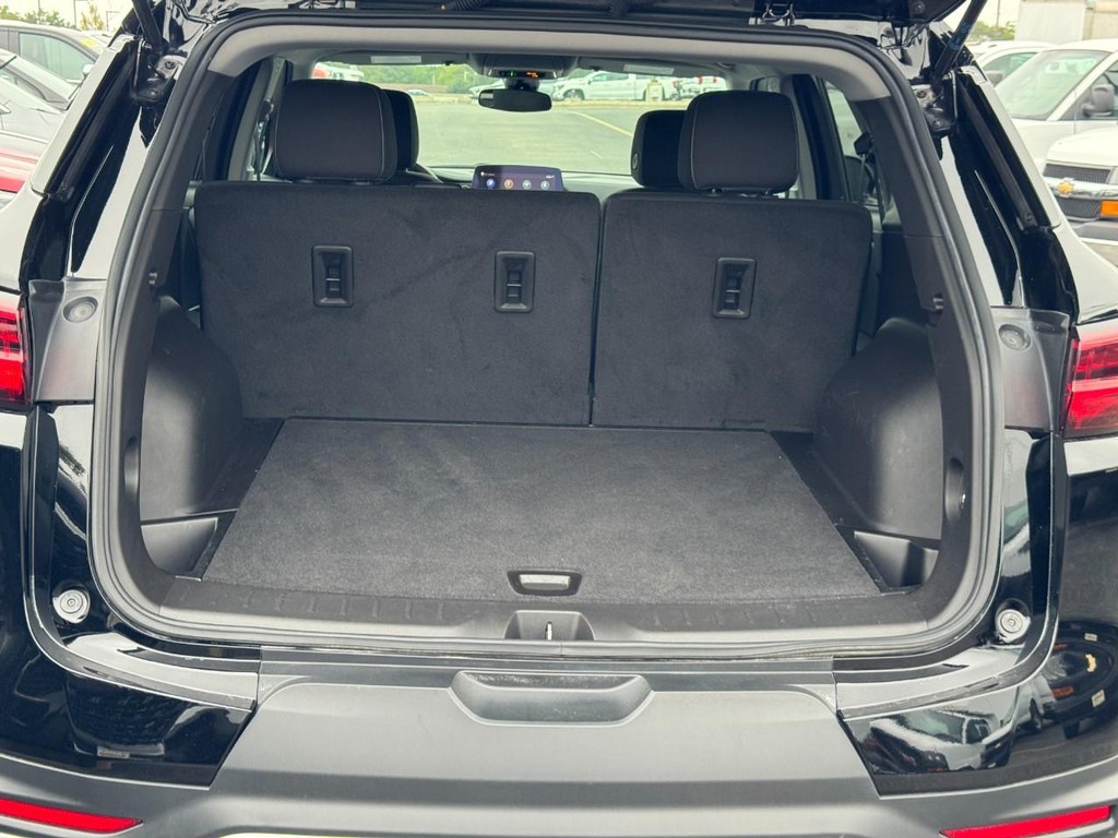 Chevrolet Blazer Vehicle Full-screen Gallery Image 05