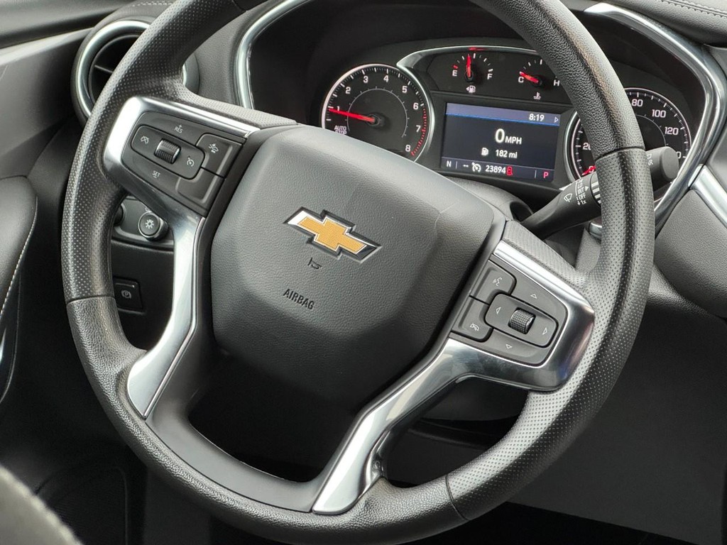 Chevrolet Blazer Vehicle Full-screen Gallery Image 13