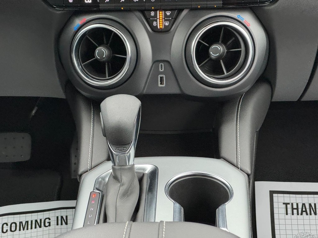 Chevrolet Blazer Vehicle Full-screen Gallery Image 15