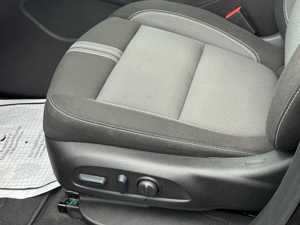 Chevrolet Blazer Vehicle Full-screen Gallery Image 17