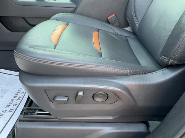 2025 GMC Sierra 1500 AT4 - Photo 17