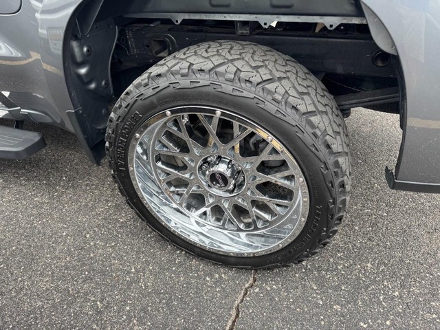 2021 Chevrolet Silverado 1500 LT - Photo 6