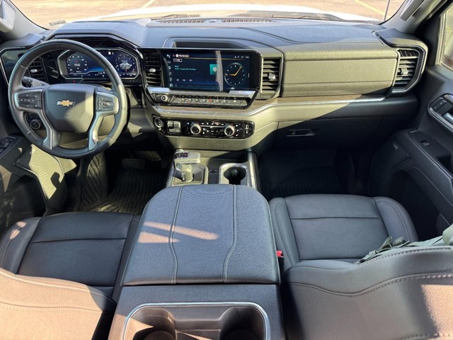 2023 Chevrolet Silverado 1500 LTZ - Photo 11