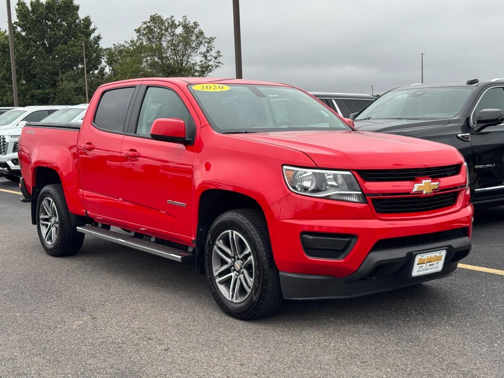 Chevrolet Colorado Vehicle Full-screen Gallery Image 02