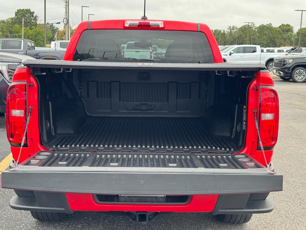Chevrolet Colorado Vehicle Full-screen Gallery Image 05