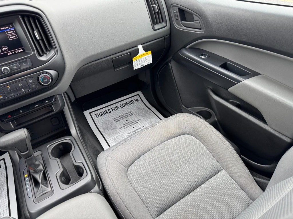 Chevrolet Colorado Vehicle Full-screen Gallery Image 15