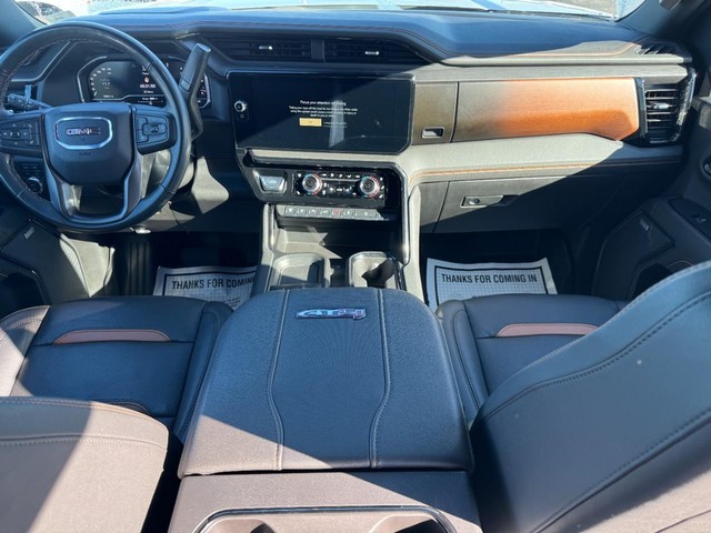 2025 GMC Sierra 3500HD AT4 - Photo 11
