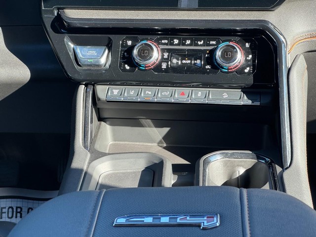 2025 GMC Sierra 3500HD AT4 - Photo 14