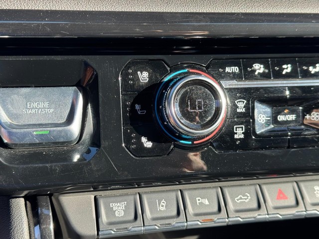 2025 GMC Sierra 3500HD AT4 - Photo 25