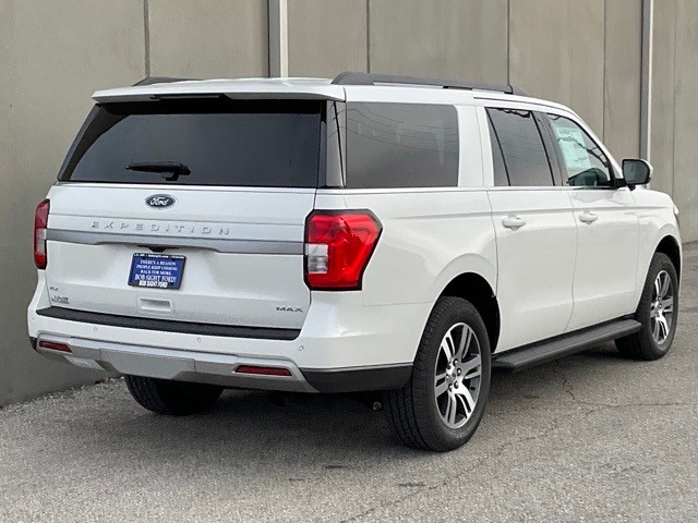 Ford Expedition Max Vehicle Image 34