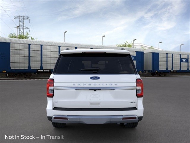 Ford Expedition Max Vehicle Image 45