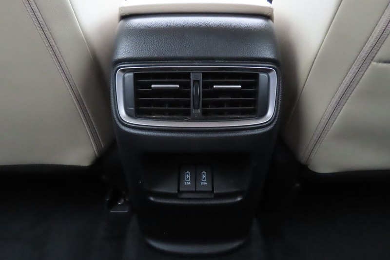 Honda CR-V Vehicle Image 48